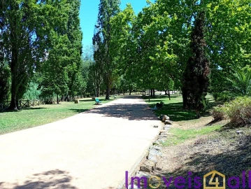 Apartamento T1 para Venda em Queluz e Belas