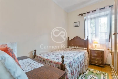 Moradia T4 para Venda em Tamengos, Aguim e Óis do Bairro
