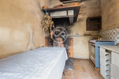 Moradia T4 para Venda em Tamengos, Aguim e Óis do Bairro