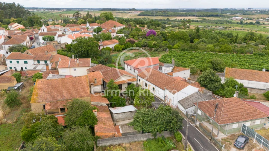 Moradia T4 para Venda em Tamengos, Aguim e Óis do Bairro Foto 30