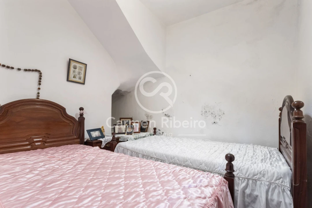 Moradia T4 para Venda em Tamengos, Aguim e Óis do Bairro Foto 14