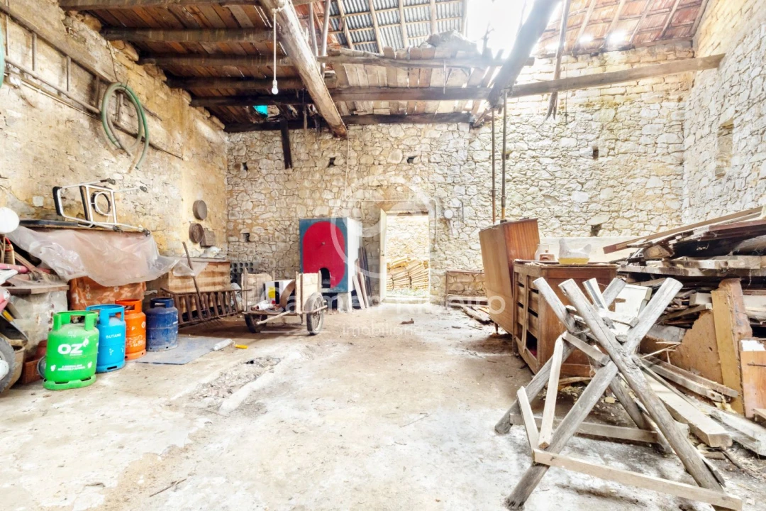 Moradia T4 para Venda em Tamengos, Aguim e Óis do Bairro Foto 27