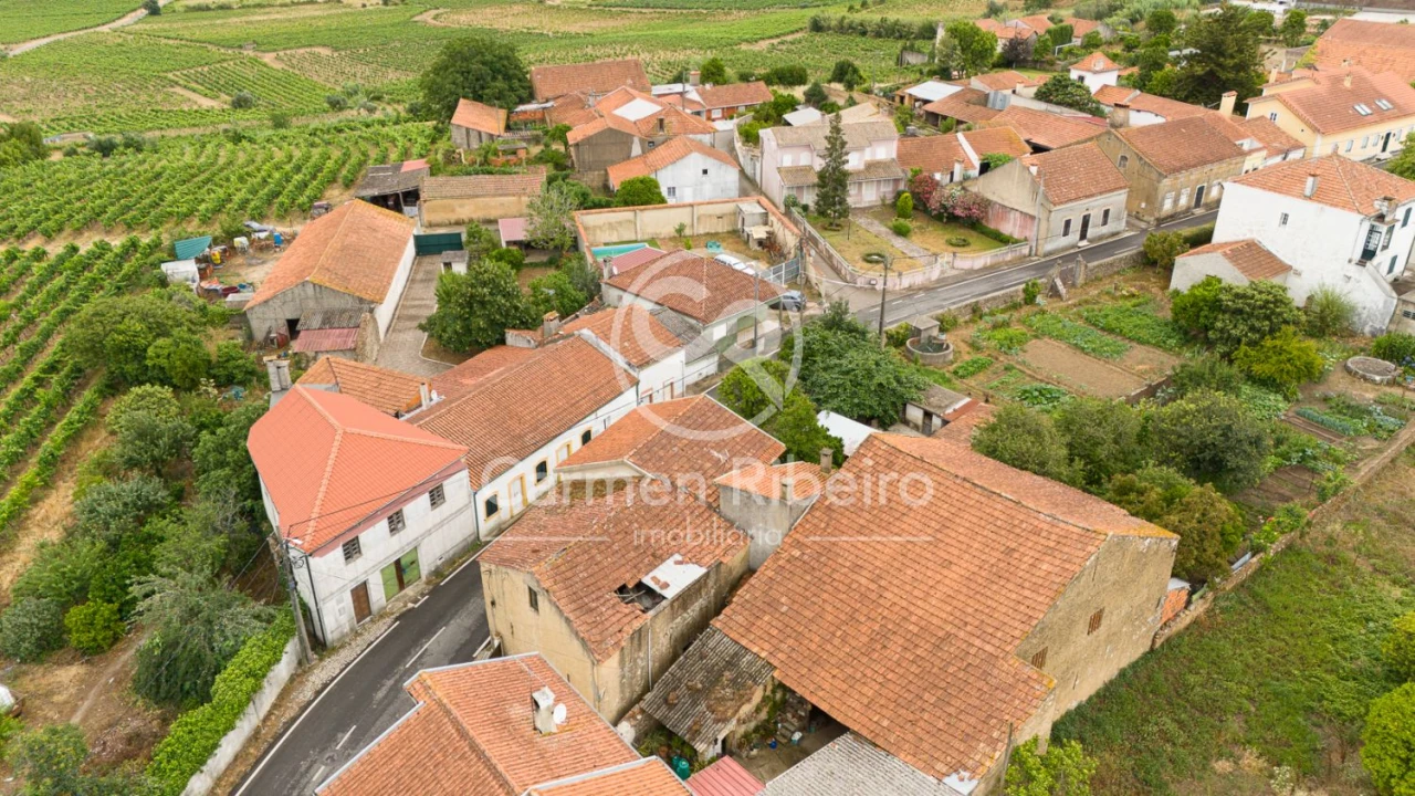 Moradia T4 para Venda em Tamengos, Aguim e Óis do Bairro Foto 29