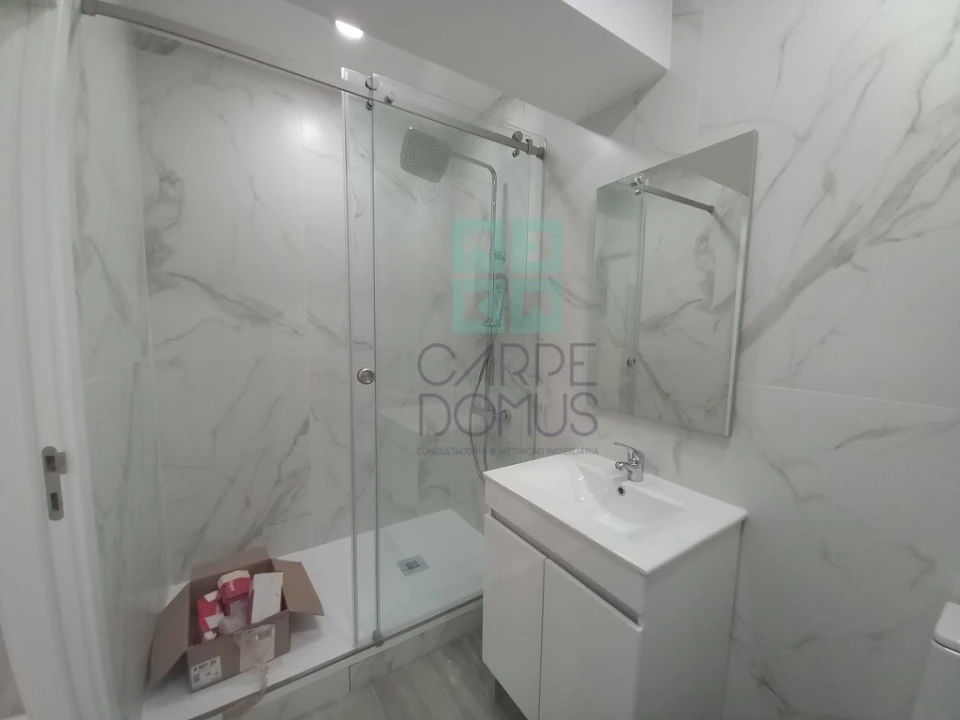 Apartamento T3 para Venda em Costa da Caparica Foto 20