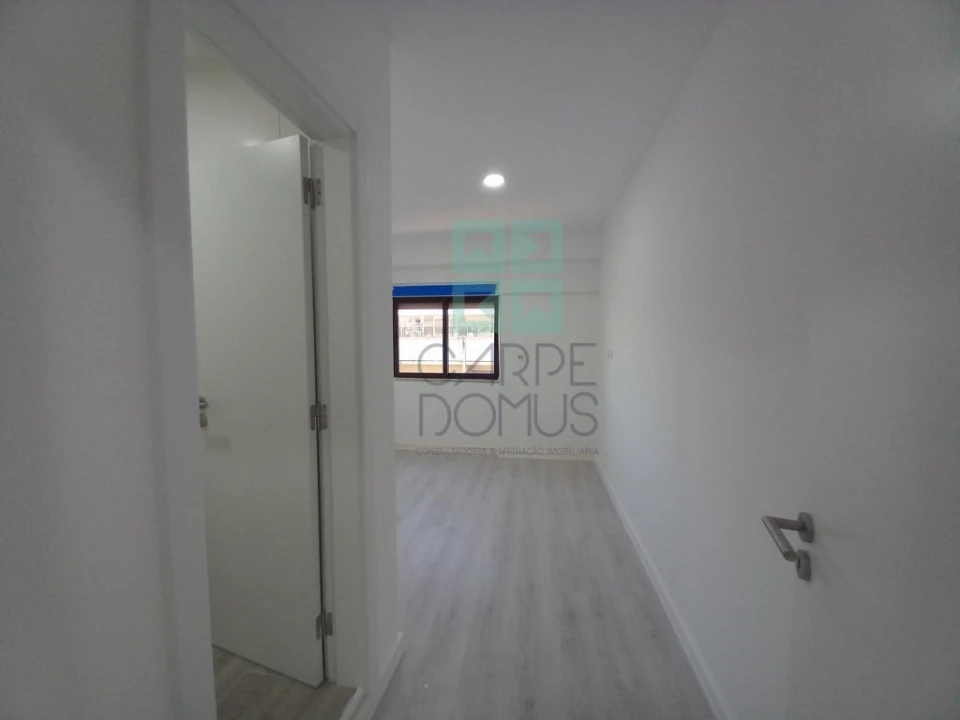 Apartamento T3 para Venda em Costa da Caparica Foto 22