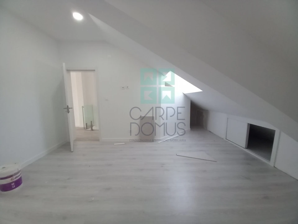 Apartamento T3 para Venda em Costa da Caparica Foto 30