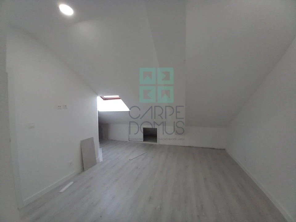 Apartamento T3 para Venda em Costa da Caparica Foto 35