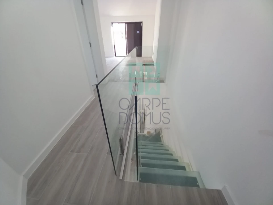 Apartamento T3 para Venda em Costa da Caparica Foto 43