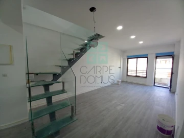 Apartamento T3 para Venda em Costa da Caparica
