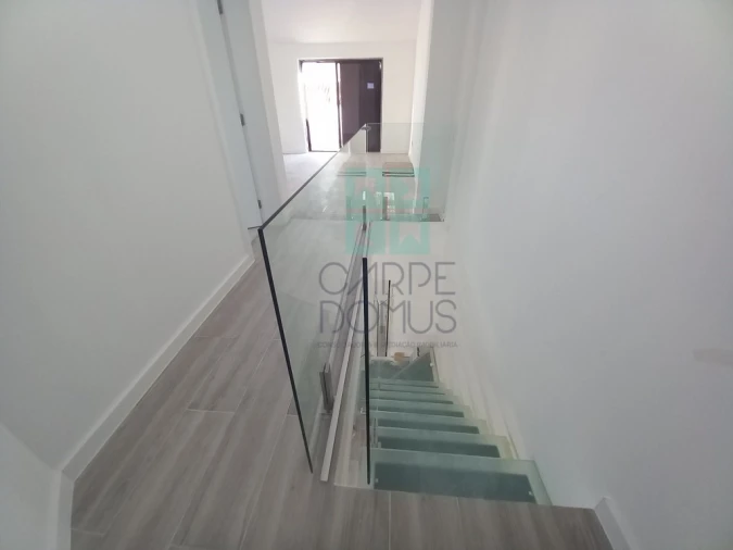 Apartamento T3 para Venda em Costa da Caparica Foto 43