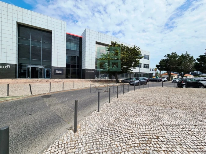 Escritório para Arrendamento em Santa Maria e São Miguel, São Martinho, São Pedro Penaferrim Foto 66