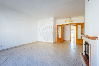 Apartamento T2 para Venda em Cartaxo e Vale da Pinta