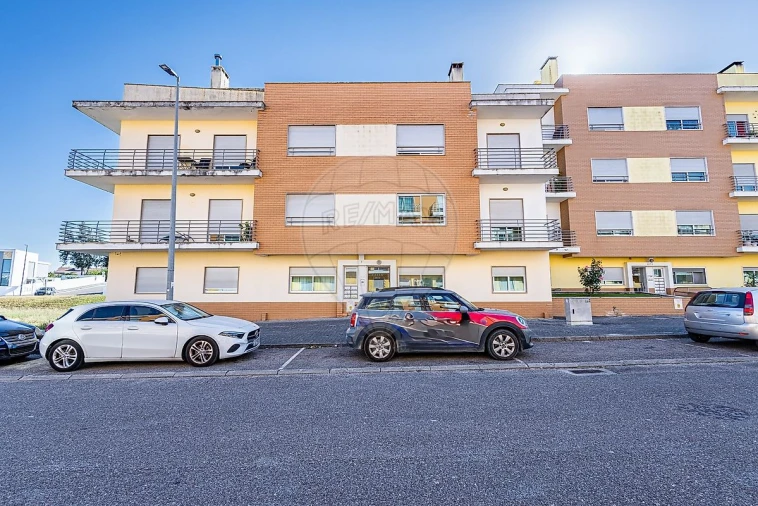 Apartamento T2 para Venda em Cartaxo e Vale da Pinta Foto 3