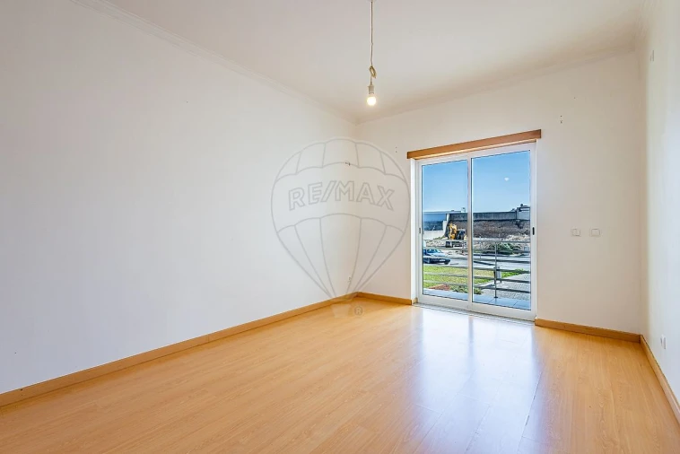 Apartamento T2 para Venda em Cartaxo e Vale da Pinta Foto 33