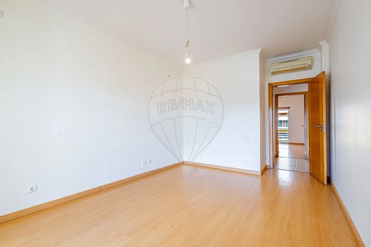 Apartamento T2 para Venda em Cartaxo e Vale da Pinta Foto 35