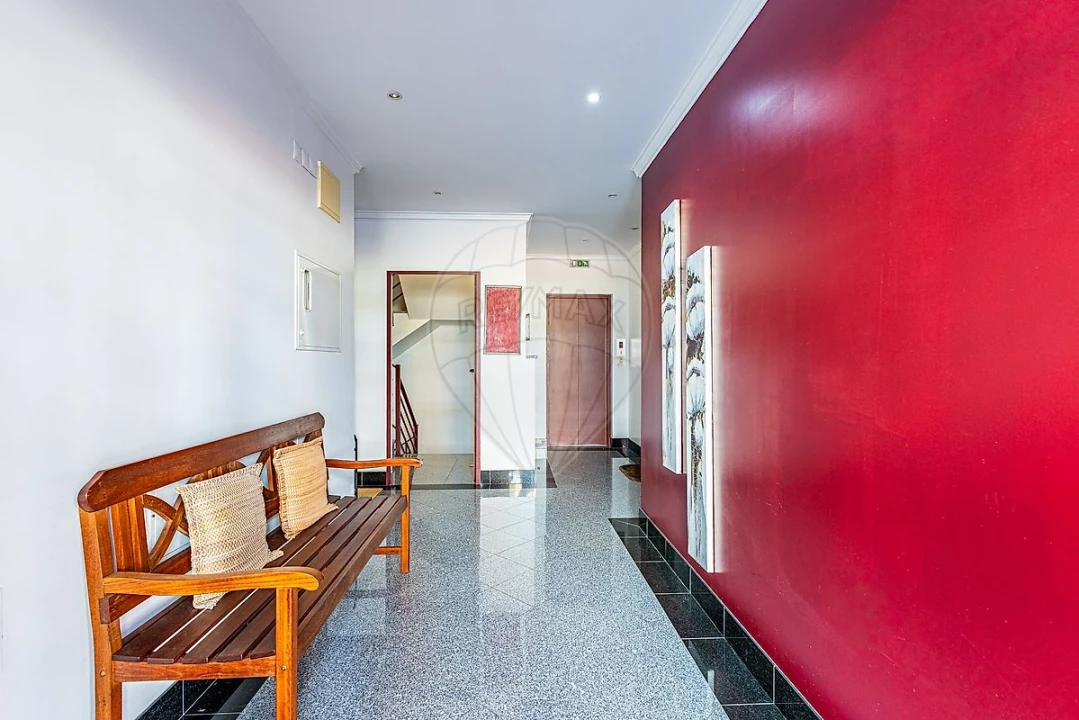 Apartamento T2 para Venda em Cartaxo e Vale da Pinta Foto 1