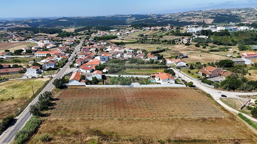 Terreno para Venda em Miragaia e Marteleira