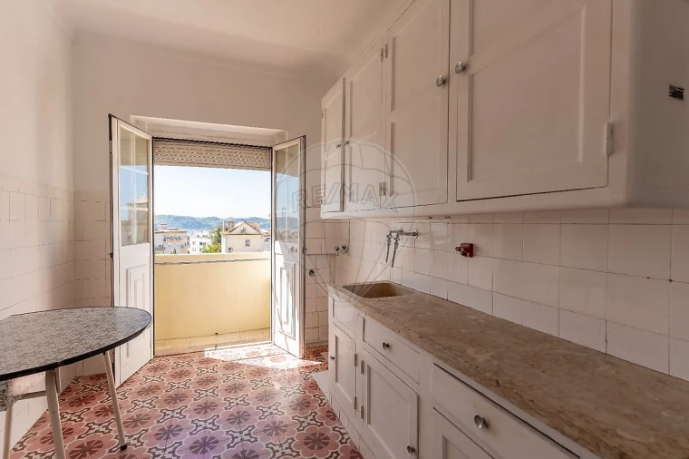 Apartamento T2 para Arrendamento em Ajuda Foto 21
