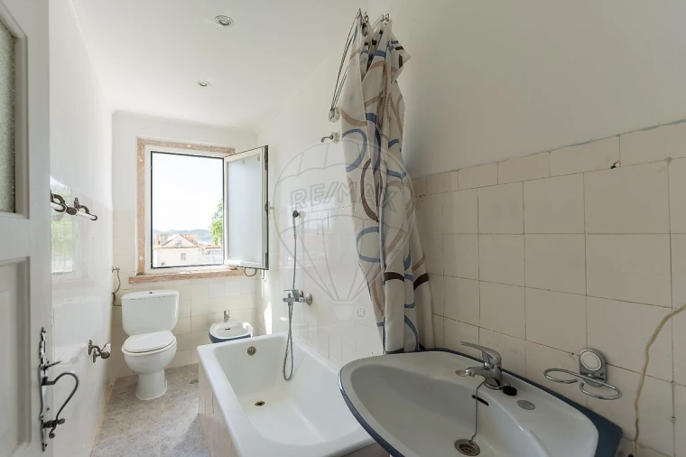 Apartamento T2 para Arrendamento em Ajuda Foto 18