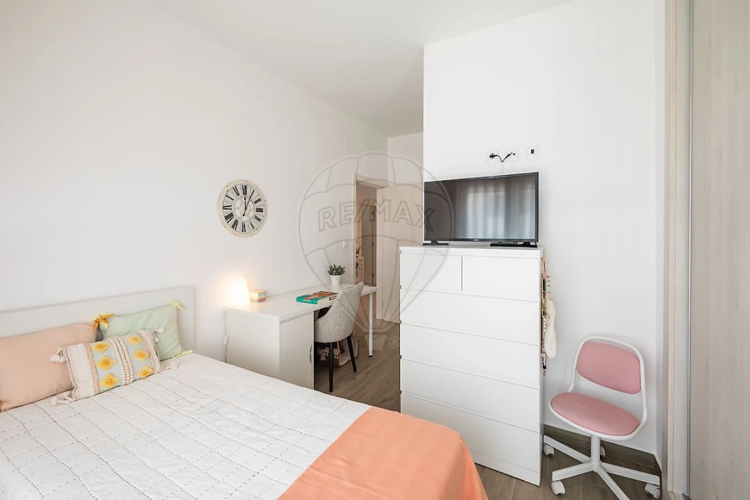 Apartamento T3 para Venda em Arruda dos Vinhos Foto 24
