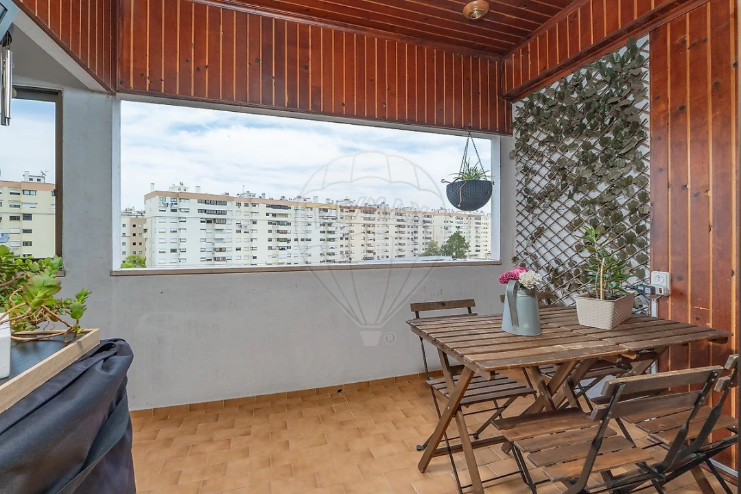 Apartamento T3 para Venda em Loures Foto 14