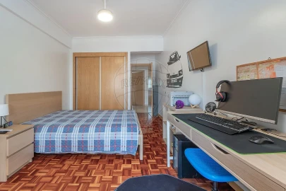 Apartamento T3 para Venda em Loures