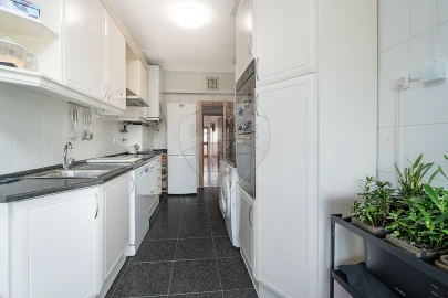 Apartamento T3 para Venda em Loures