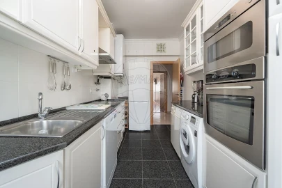 Apartamento T3 para Venda em Loures