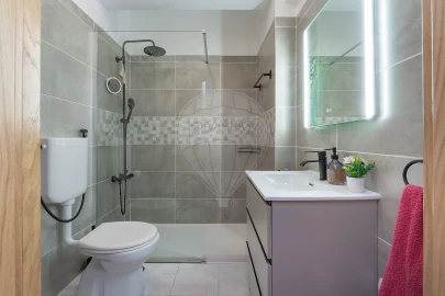 Apartamento T3 para Venda em Loures