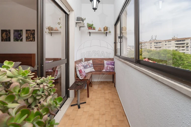 Apartamento T3 para Venda em Loures Foto 13