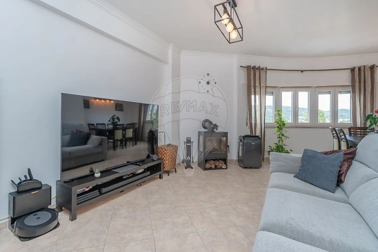 Apartamento T3 para Venda em Loures Foto 12