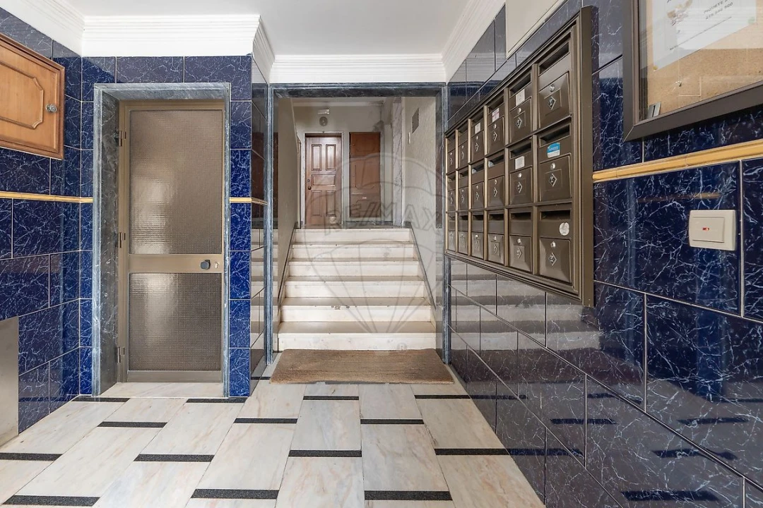 Apartamento T3 para Venda em Loures Foto 30