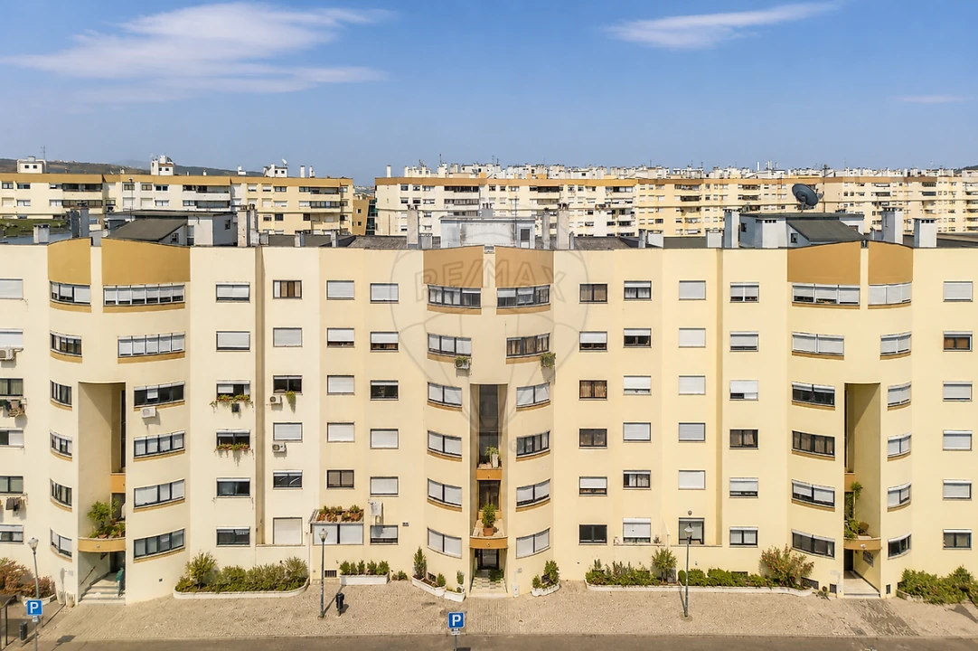 Apartamento T3 para Venda em Loures Foto 11