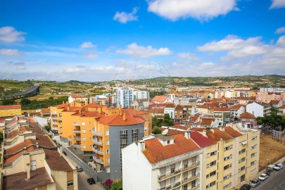 Apartamento T2 para Venda em Carregado e Cadafais