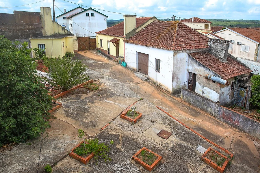 Moradia T4 para Venda em Cadaval e Pêro Moniz Foto 42
