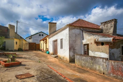 Moradia T4 para Venda em Cadaval e Pêro Moniz