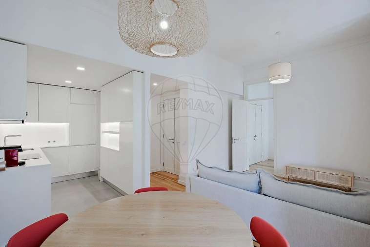 Apartamento T3 para Venda em Arroios Foto 7