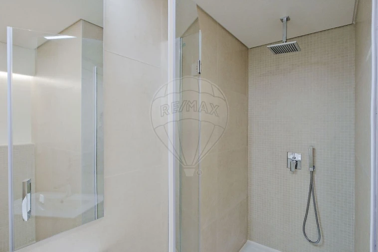 Apartamento T3 para Venda em Arroios Foto 20