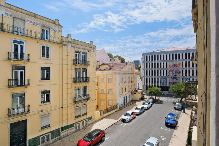 Apartamento T3 para Venda em Arroios Foto 35