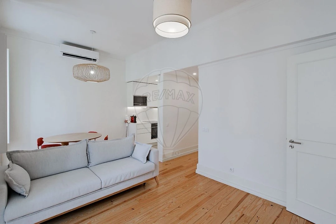 Apartamento T3 para Venda em Arroios Foto 1