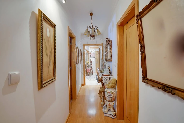 Apartamento T2 para Venda em Alverca do Ribatejo e Sobralinho Foto 7
