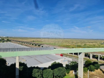 Apartamento T3 para Venda em Póvoa de Santa Iria e Forte da Casa