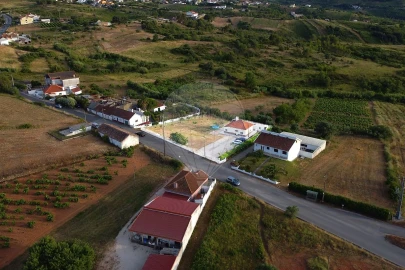 Moradia T2 para Venda em Abrigada e Cabanas de Torres