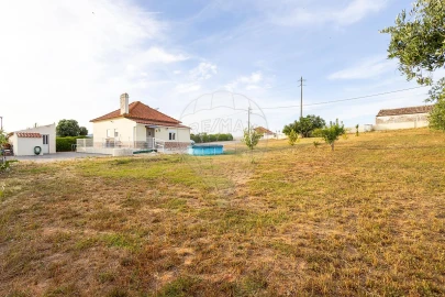Moradia T2 para Venda em Abrigada e Cabanas de Torres