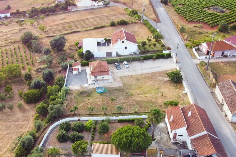 Moradia T2 para Venda em Abrigada e Cabanas de Torres Foto 32