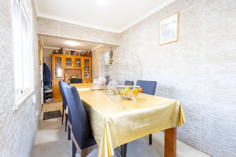 Moradia T2 para Venda em Abrigada e Cabanas de Torres Foto 9
