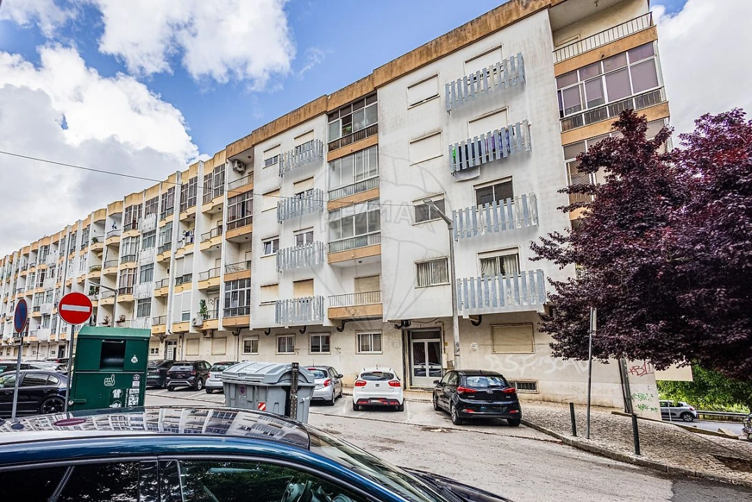 Apartamento T2 para Venda em Queluz e Belas Foto 10