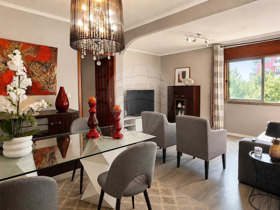 Apartamento T2 para Venda em Ramalde Foto 2