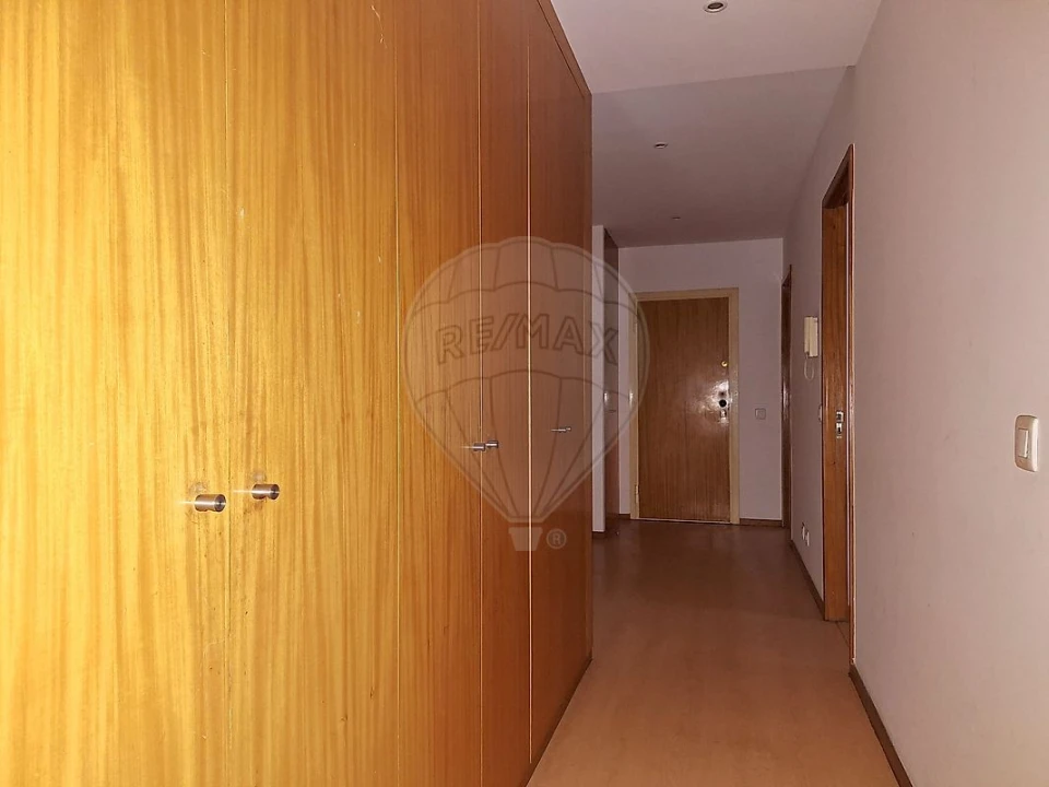 Apartamento T3 para Venda em Moreira Foto 4