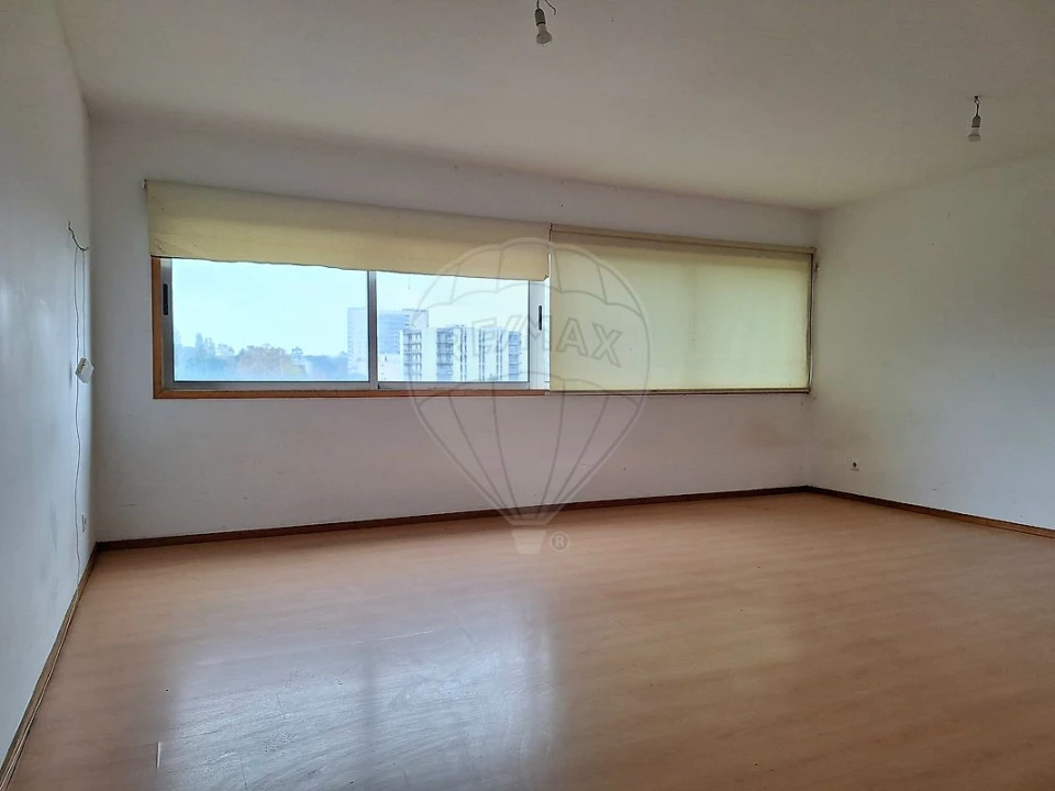 Apartamento T3 para Venda em Moreira Foto 6